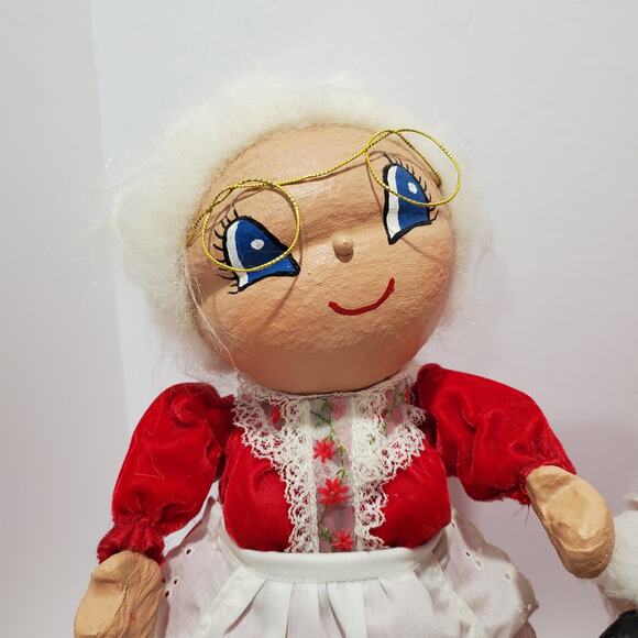 Vtg Santa & Mrs. Claus Paper Mache Christmas Décor 13" Tall Holiday - Picture 2 of 16